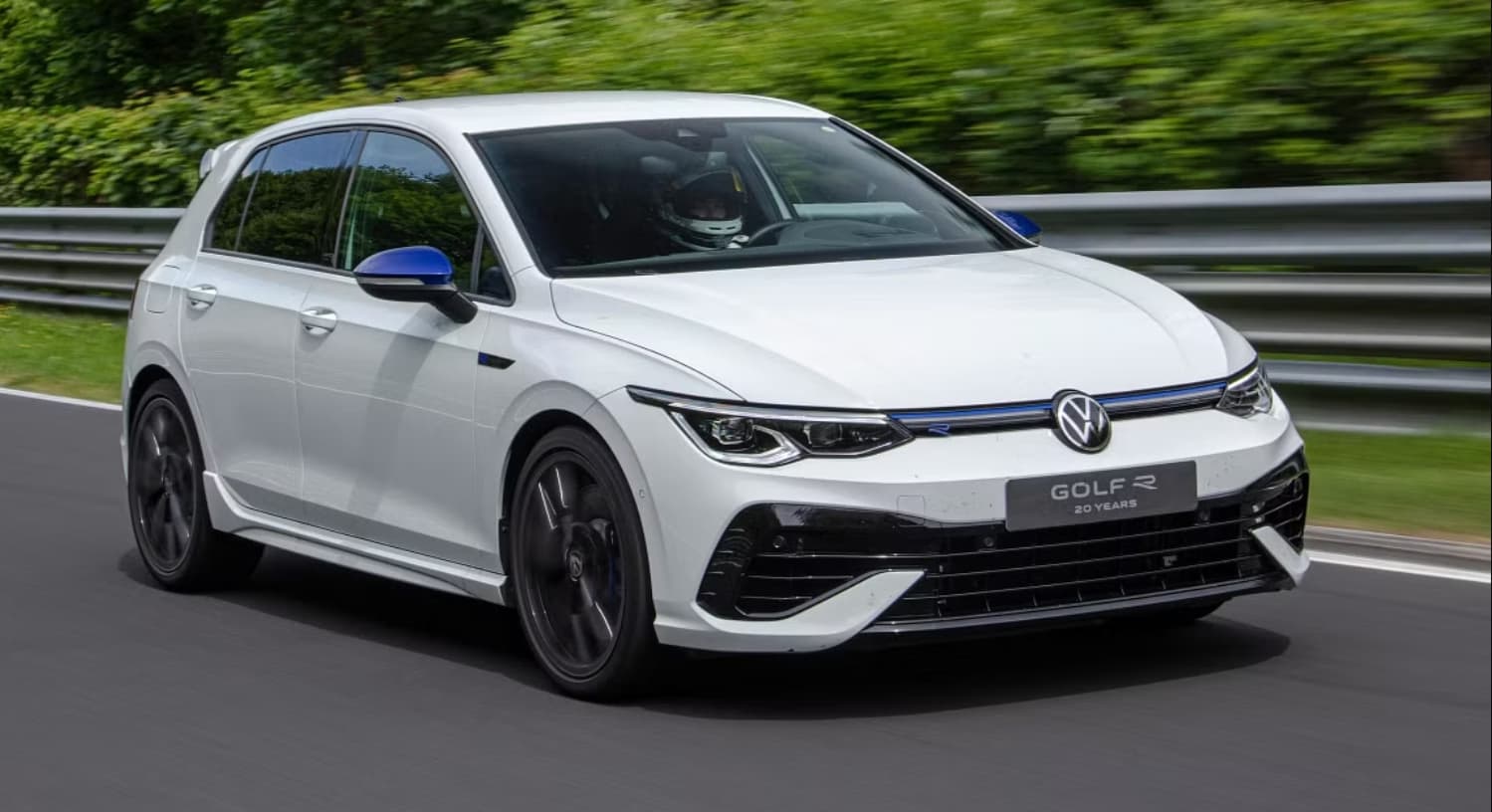 VOLKSWAGEN GOLF 8R PERFORMANCES